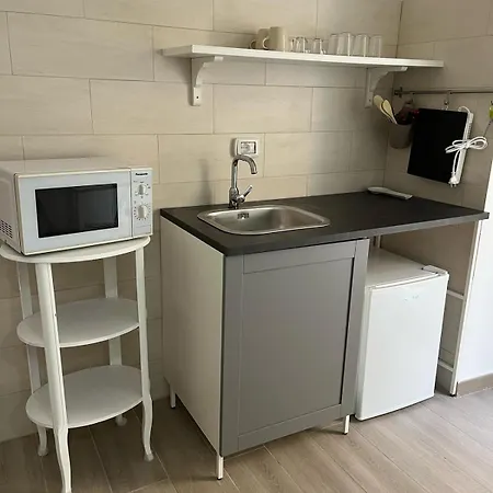 Ξενοδοχείο με διαμερίσματα Gold House